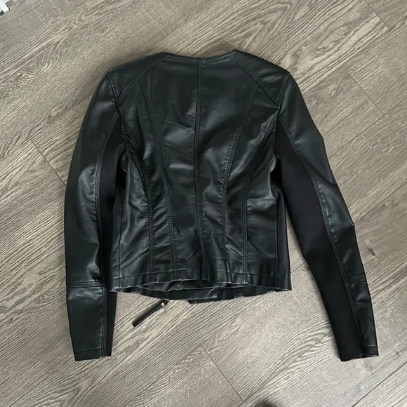 Vero Moda Ria Zip-front Moro Jacket - small - Picture 9 of 9